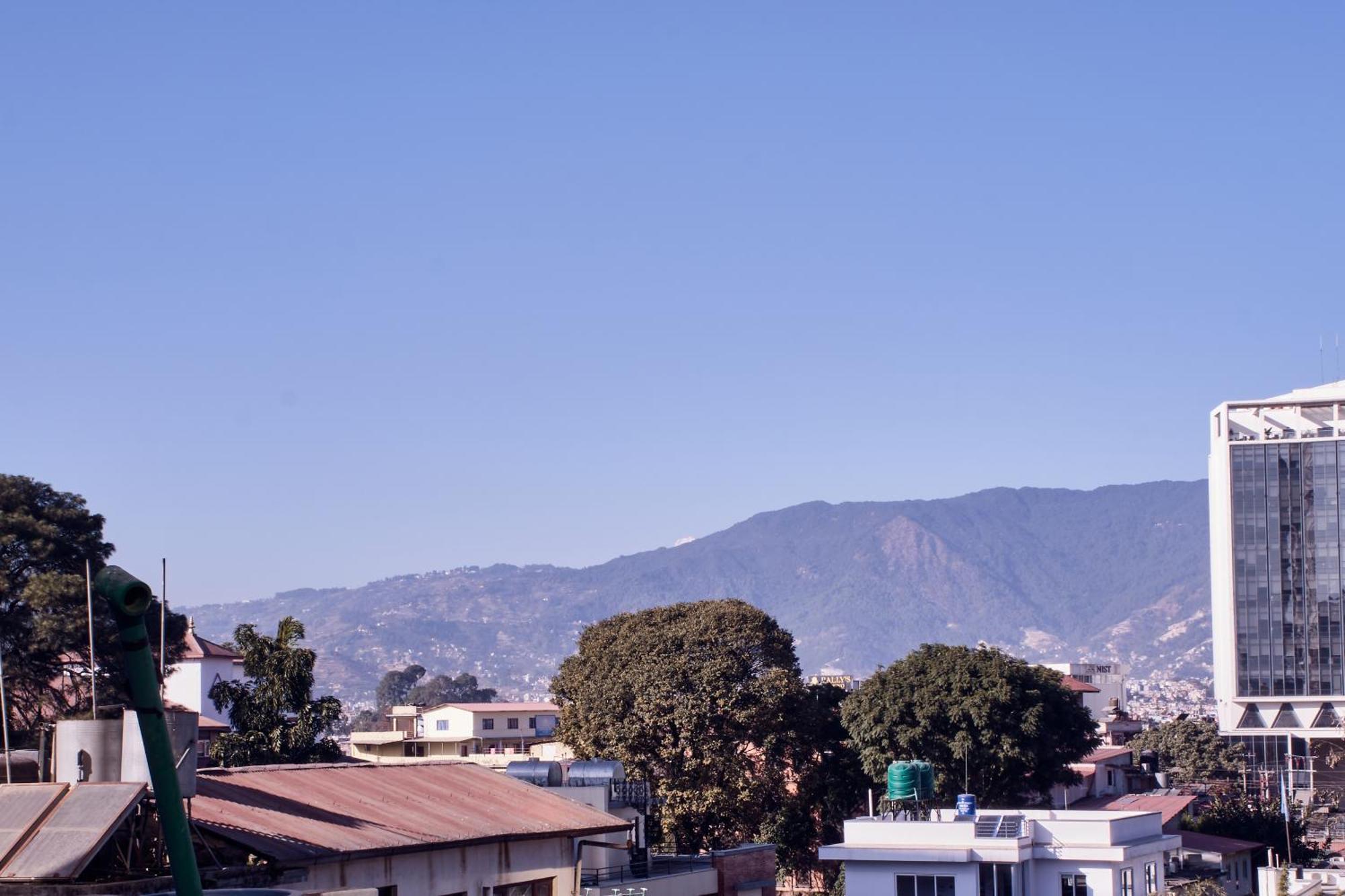 Hotel Shree Tara カトマンズ エクステリア 写真