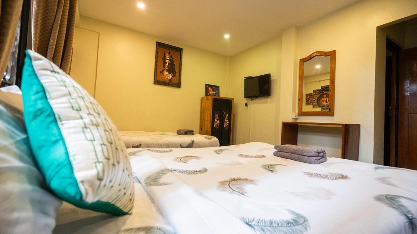 Hotel Shree Tara カトマンズ エクステリア 写真